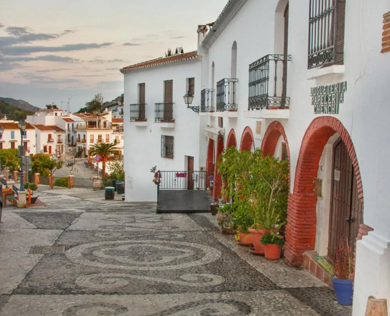 Villa Orchard: Charming Private Pool Views 2Adlt Frigiliana Spain