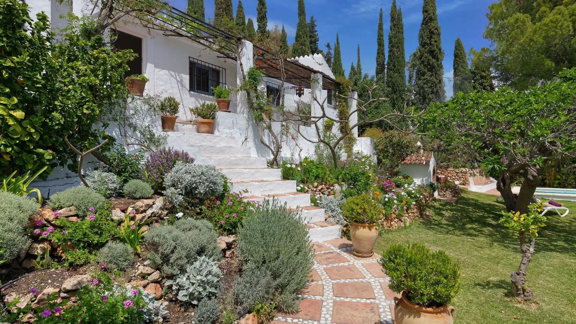 Villa Orchard: Charming Private Pool Views 2Adlt Frigiliana